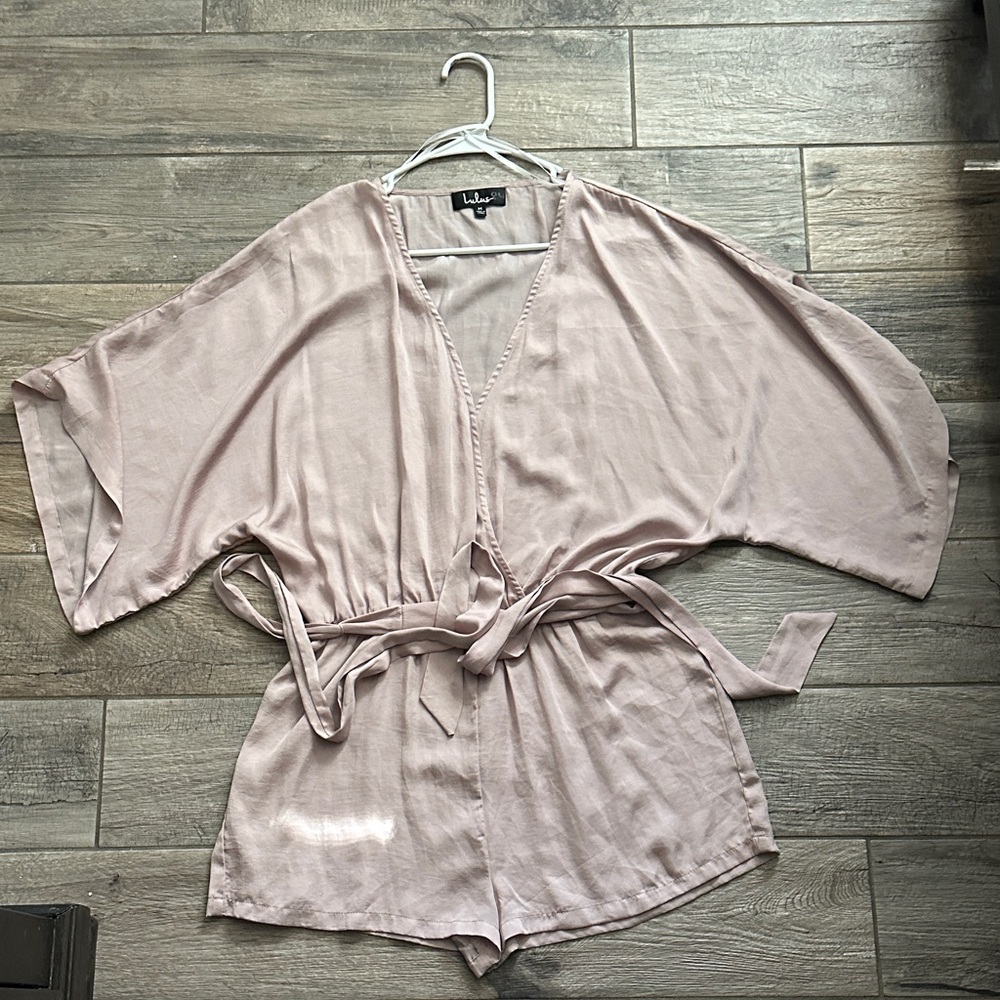Lulu's Blush Kimono Sleeve Romper
